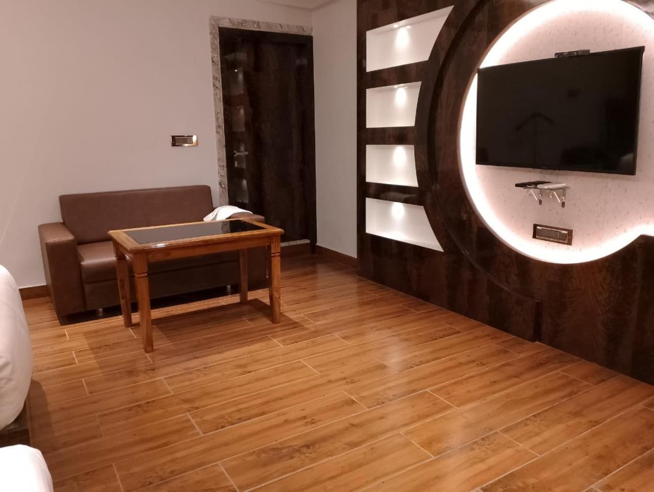 Hotel Suncity Palace Katihār Eksteriør bilde