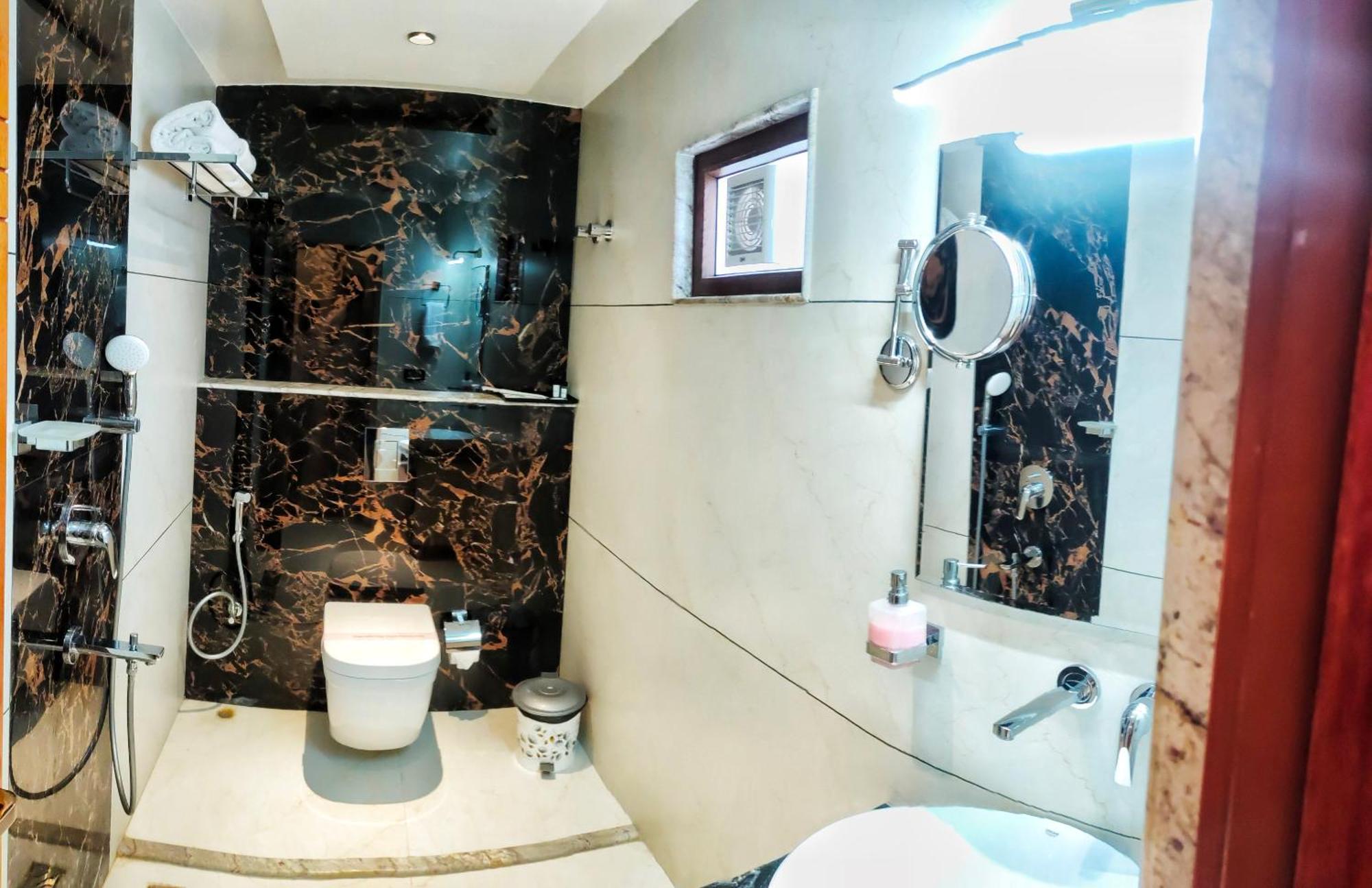 Hotel Suncity Palace Katihār Eksteriør bilde